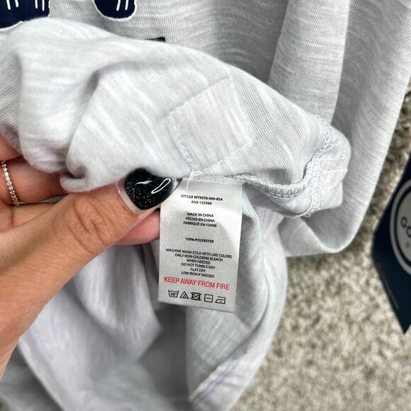 Life Is Good Tank Top Women’s L Gray “Follow Your Heart” Jeep Sleeveless PJ NWT - Picture 6 of 7